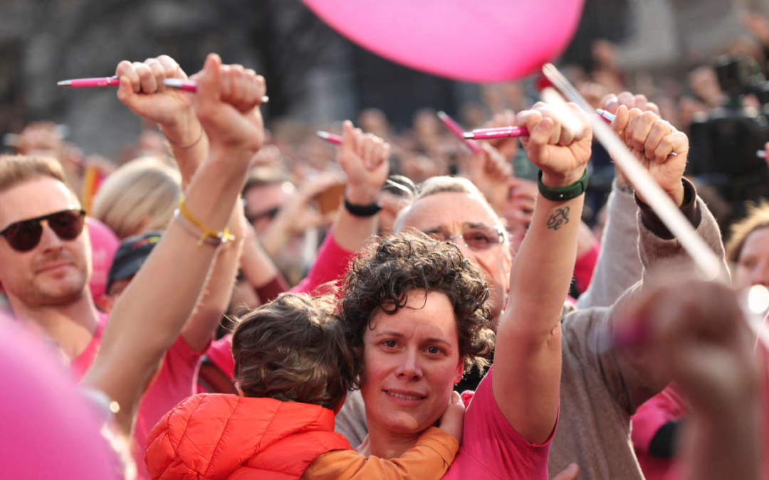 PMA en Italie : à Padoue, le parquet remet en question la filiation de 33 enfants de couples lesbiens